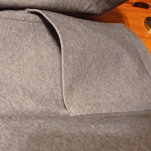 Amazon Essentials Men's Standard Knit Sport Coat - Light Grey Heather - Picture 6 of 16